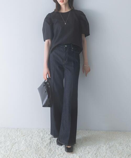 URBAN RESEARCH ROSSO WOMEN（アーバンリサーチ　ロッソ）の「『WEB限定』フォルムスリーブシアーブラウス（シャツ/ブラウス・レディース・ボルドー/ホワイト/ブラック・FREE）」の15枚目の写真