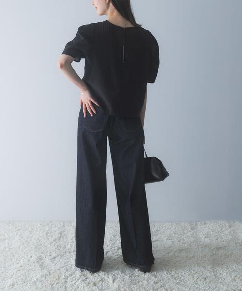 URBAN RESEARCH ROSSO WOMEN（アーバンリサーチ　ロッソ）の「『WEB限定』フォルムスリーブシアーブラウス（シャツ/ブラウス・レディース・ボルドー/ホワイト/ブラック・FREE）」の16枚目の写真
