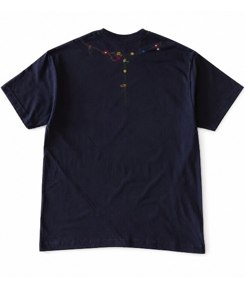 FreeZone(フリーゾーン)の「フラワーネックレスプリント オーバーサイズ半袖Tシャツ(Tシャツ/カットソー・メンズ・ネイビー/グレー/ホワイト/ブラック・F)」の6枚目の写真