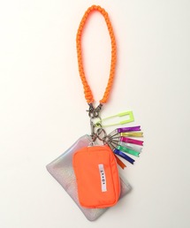 cheek（BAG）（チーク）の「ネオンカラーコードハンドル マルチチャームストラップ（ポーチ・フラグメントケース）（ポーチ）」