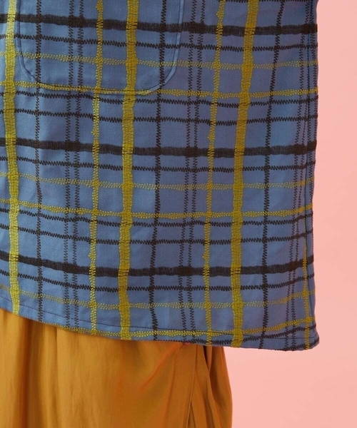 Jocomomola（ホコモモラ）の「Trazo チェック柄刺繍オーバーブラウス（シャツ/ブラウス・レディース・ブルー/パープル・40）」の22枚目の写真