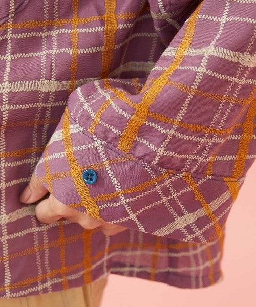 Jocomomola（ホコモモラ）の「Trazo チェック柄刺繍オーバーブラウス（シャツ/ブラウス・レディース・ブルー/パープル・40）」の18枚目の写真