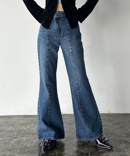 PAGEBOY（ページボーイ）の「センターラインフレアデニム（デニムパンツ・レディース・ブラック/ブルー・SMALL/MEDIUM）」の2枚目の写真