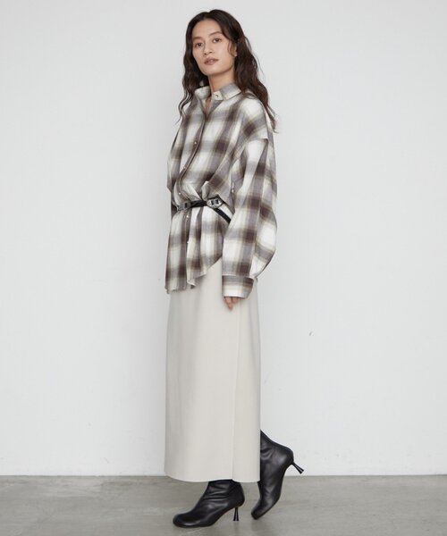 LOUNGEDRESS(ラウンジドレス)の「《季節の変わり目から長く使える》ドルマンシャツ 秋服(シャツ/ブラウス・レディース・キャメル/ピンク/アイボリー・FREE)」の8枚目の写真