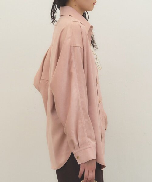 LOUNGEDRESS(ラウンジドレス)の「《季節の変わり目から長く使える》ドルマンシャツ 秋服(シャツ/ブラウス・レディース・キャメル/ピンク/アイボリー・FREE)」の14枚目の写真