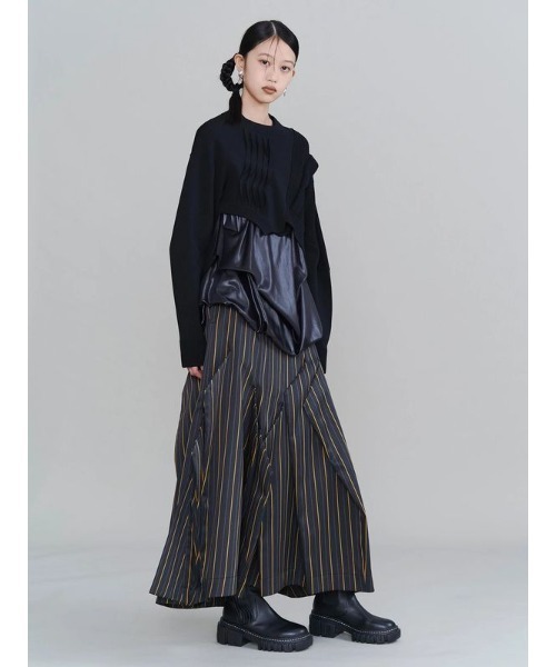 UN3D.(アンスリード)の「【UN3D./アンスリード】PLEATS DOCKING KNIT/プリーツドッキングニット(ニット/セーター・レディース・ブラック・38)」の4枚目の写真
