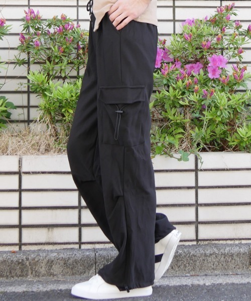 DISKEEN SURE(ディスキーンシュアー)の「ハイブリッド2WAY!スピンドル付膝タックカートジョガーパンツ(カーゴパンツ・レディース・ブラウン/ベージュ/ブラック/カーキ/グレー・FREE)」の6枚目の写真