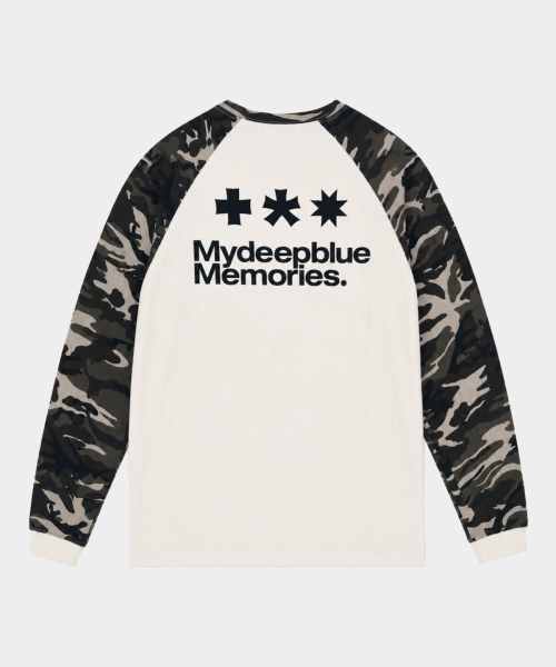mydeepbluememories(マイディープブルーメモリーズ)の「MMロゴ ワッフルラグランTシャツ(ベージュ)(Tシャツ/カットソー・レディース・ブラック・ONE SIZE)」の2枚目の写真