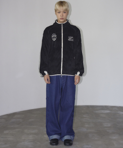 TRAVEL（トラベル）の「POLAR ボアトラックジャケット ブラック（その他アウター・レディース・その他・SMALL/MEDIUM/LARGE）」の2枚目の写真