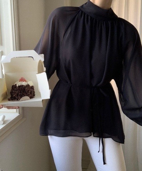 YUGA(ユーガ)の「YUGA_YGMC Korean-style Half-high neck ribbon-tie shirt blouse(シャツ/ブラウス・レディース・ネイビー/ベージュ・FREE)」の14枚目の写真