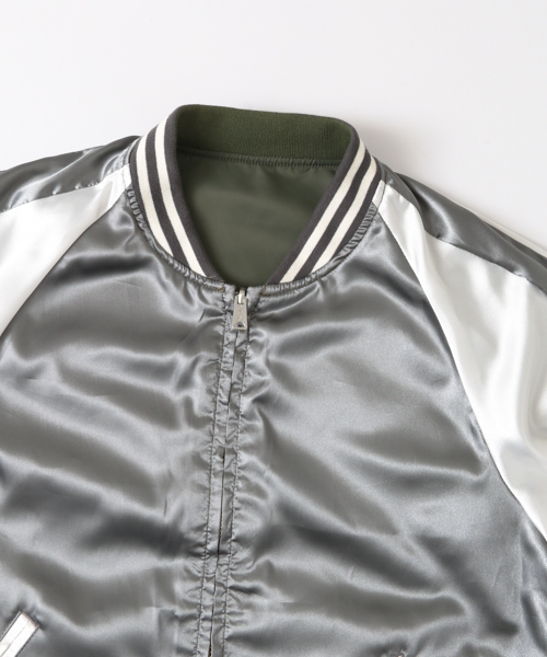 Alpha Industries（アルファインダストリーズ）の「ALPHA INDUSTRIES×URiD 　SOUVENIR BOMBER REVERSIBLE JACKET（ブルゾン・メンズ・ブラック/カーキ/ブラウン・SMALL/MEDIUM/LARGE）」の8枚目の写真