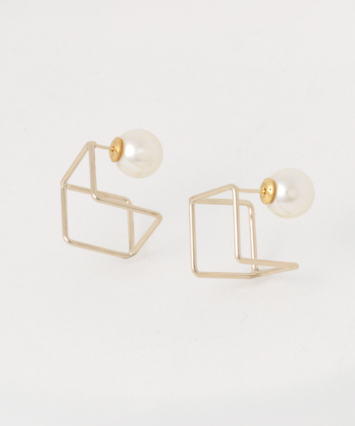 Rienda リエンダ の キャッチfパールキューブピアス ピアス 両耳用 Wear