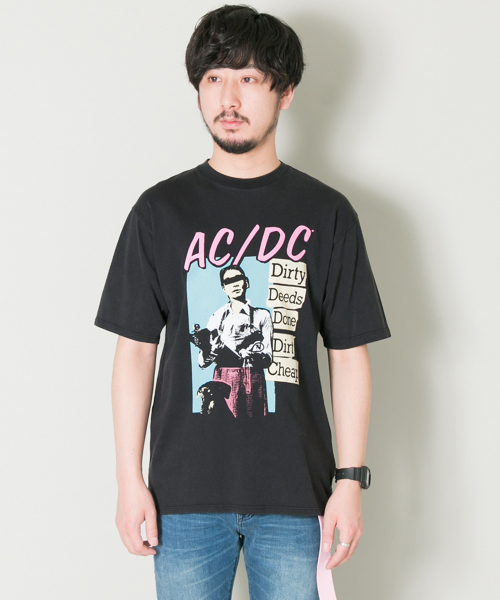 URBAN RESEARCH（アーバンリサーチ）の「AC/DC T-SHIRTS（Tシャツ/カットソー・メンズ・ブラック・MEDIUM/LARGE）」の12枚目の写真