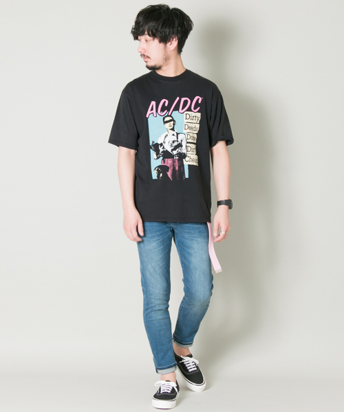 URBAN RESEARCH（アーバンリサーチ）の「AC/DC T-SHIRTS（Tシャツ/カットソー・メンズ・ブラック・MEDIUM/LARGE）」の11枚目の写真