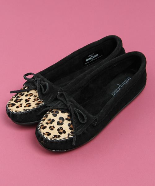 Minnetonka（ミネトンカ）の「［ミネトンカ］MINNETONKA レオパードモカシン（モカシン/デッキシューズ・レディース・ブラック/ブラウン/ベージュ/その他1/その他2/その他3・6/7/8/5）」の9枚目の写真