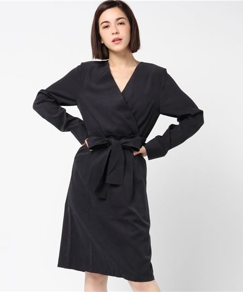 GeeRA（ジーラ）の「リボンベルト付カシュクールワンピース（ワンピース・レディース・ネイビー/ボルドー/サンドグレー・LL/M/L）」の12枚目の写真