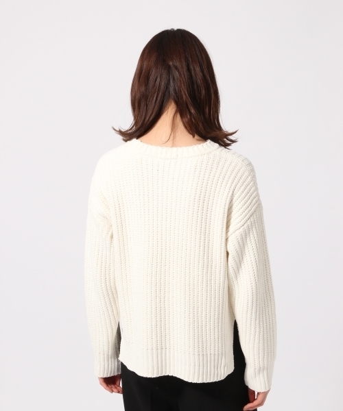 GLOBAL WORK(グローバルワーク)の「モールニットプルオーバー長袖/771978(ニット/セーター・レディース・ネイビー/グレー/ブルー/ピンク系その他/ホワイト/ベージュ・MEDIUM/LARGE/SMALL)」の14枚目の写真