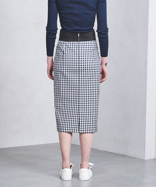 UNITED ARROWS（ユナイテッドアローズ）の「＜dahl'ia（ダリア）＞ ギンガムチェック タイトスカート◆（スカート・レディース・レッド/ネイビー・X-SMALL/SMALL）」の3枚目の写真
