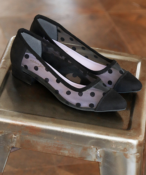 SESTO（セスト）の「シースルードットチュール2.2cmヒールポインテッドトゥパンプス/ドット柄ローヒールパンプス（パンプス・レディース・ブラック・24.0cm/25.5cm/22.0cm/23.0cm/22.5cm/23.5cm/24.5cm）」の10枚目の写真