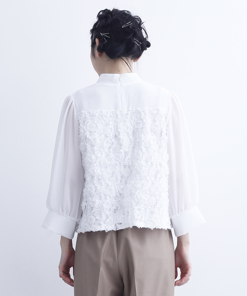 merlot plus(メルロープリュス)の「フラワーカッティングレースブラウス6176(シャツ/ブラウス・レディース・ホワイト/ブラック・FREE)」の5枚目の写真