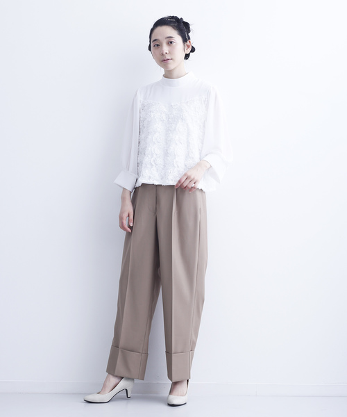 merlot plus(メルロープリュス)の「フラワーカッティングレースブラウス6176(シャツ/ブラウス・レディース・ホワイト/ブラック・FREE)」の10枚目の写真