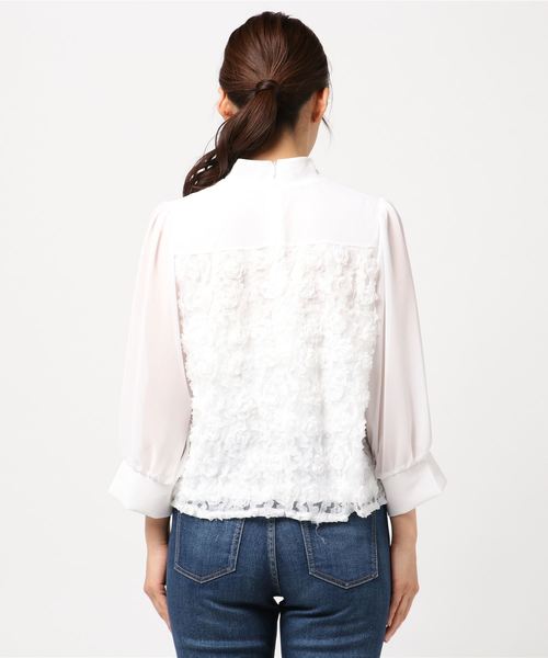 merlot plus(メルロープリュス)の「フラワーカッティングレースブラウス6176(シャツ/ブラウス・レディース・ホワイト/ブラック・FREE)」の13枚目の写真
