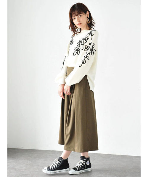 Editt by YECCA VECCA（エディットバイイェッカヴェッカ）の「Ｐ．刺しゅうニットプルオーバー（ニット/セーター・レディース・ブラック/アイボリー・FREE）」の6枚目の写真