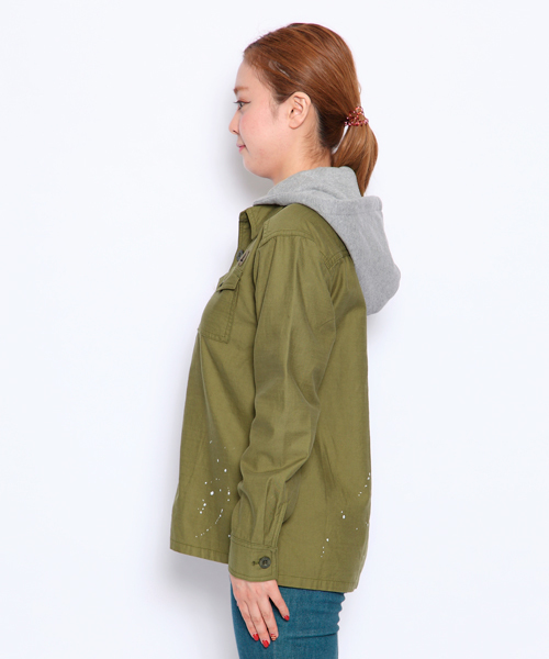 X-girl（エックスガール）の「ARMY SHIRT（シャツ/ブラウス・レディース・カモフラージュ/オリーブ/ネイビー・1/2）」の6枚目の写真