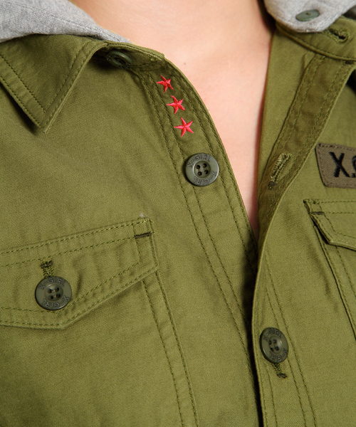 X-girl（エックスガール）の「ARMY SHIRT（シャツ/ブラウス・レディース・カモフラージュ/オリーブ/ネイビー・1/2）」の8枚目の写真