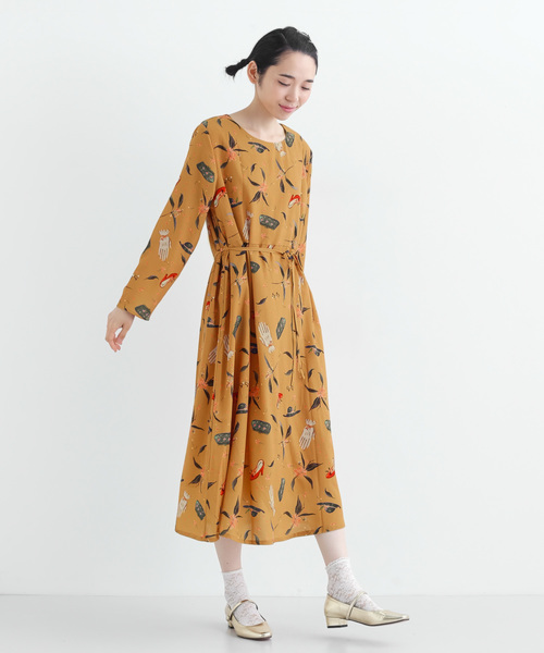 Plus メルロープリュス のファッション Merlot Plus メルロープリュス のワンピース 秋のお出かけ柄ワンピース 8057 をセール価格で購入できます Merlot 秋のお出かけ柄ワンピース8057 ワンピース Merlot ワンピース セール