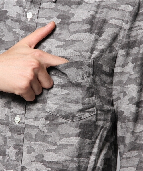 JOURNAL STANDARD（ジャーナルスタンダード）の「●カモフラージュジャガードオーバーダイボタンダウンシャツ（シャツ/ブラウス・メンズ・ネイビー/カーキ/グレー・MEDIUM/LARGE）」の9枚目の写真