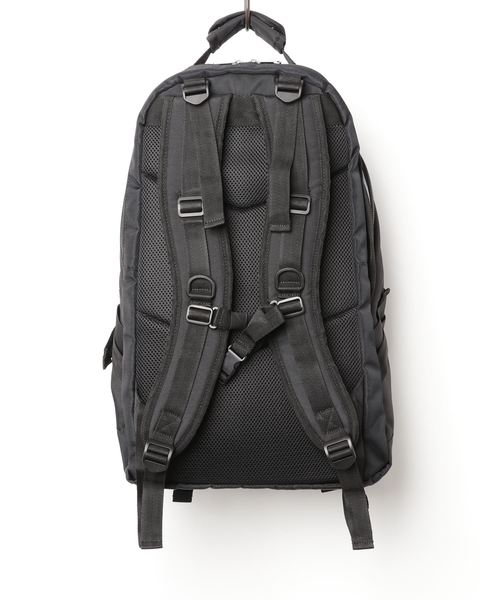 INDISPENSABLE (インディスペンサブル)の「【INDISPENSABLE/インディスペンサブル】BACKPACK TRILL(バックパック/リュック・メンズ・ブラック/ベージュ/ネイビー/グレー/カーキ・FREE)」の6枚目の写真