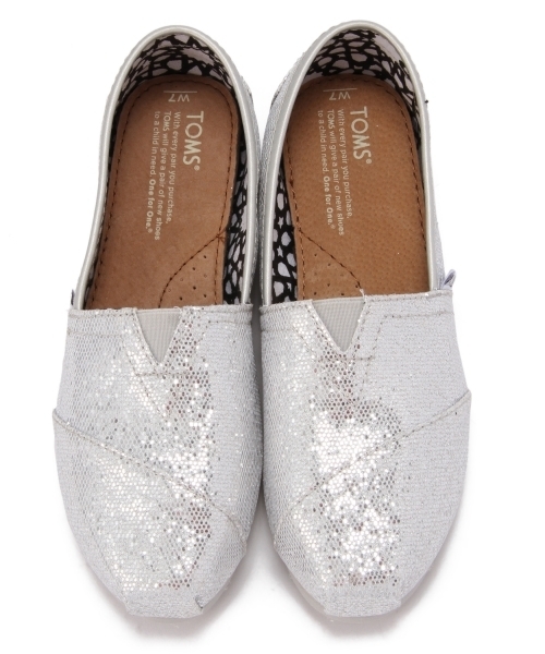 ODETTE E ODILE（オデットエオディール）の「トムズ/TOMS ｸﾞﾘｯﾀｰSLP#（その他シューズ・レディース・ブラック/シルバー・23cm/24cm/25cm）」の2枚目の写真