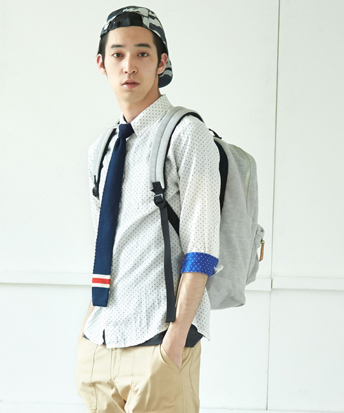 WEGO（ウィゴー）の「WEGO/総柄コットンリネン7分袖シャツ（シャツ/ブラウス・メンズ・ホワイト/ブルー/ブルー系その他/レッド系その他・MEDIUM/LARGE）」の22枚目の写真