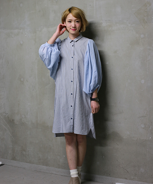 And A（アンドエー）の「アームギャザーワンピース（ワンピース・レディース・ブルー/ネイビー・FREE）」の5枚目の写真