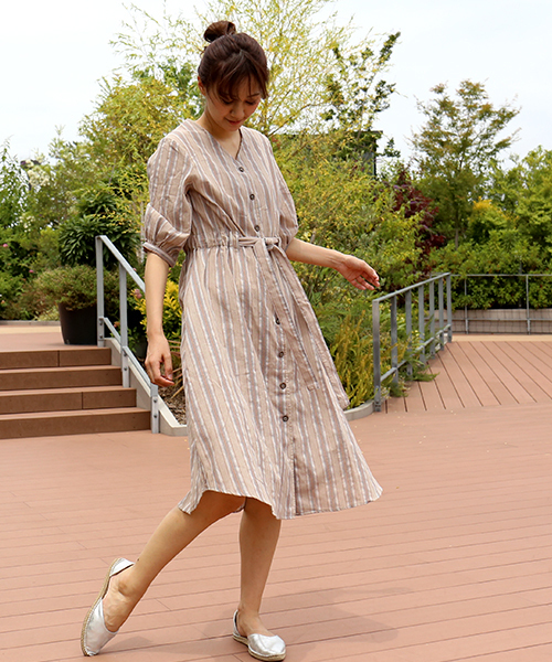 n'ee-ne（ネーネ）の「ストライプシャツワンピース（シャツワンピース・レディース・ダークブラウン/ベージュ/モカ・FREE）」の8枚目の写真