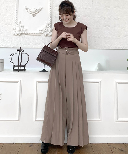 archives（アルシーヴ）の「バックリボンプルオーバー（Tシャツ/カットソー・レディース・オフホワイト/ブラック/モカ・MEDIUM）」の6枚目の写真