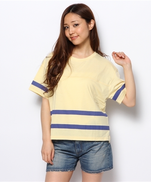 B:MING by BEAMS(ビーミングバイビームス)の「○ビーミング by ビームス / ライン入りショートプルオーバー(Tシャツ/カットソー・レディース・オフホワイト/イエロー/ネイビー・ONE SIZE)」の1枚目の写真