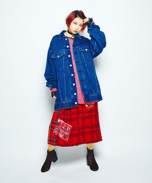 HYSTERIC GLAMOUR（ヒステリックグラマー）の「POSTER SCRATCHビッグGジャン（デニムジャケット・レディース・ダークインディゴブルー・FREE）」の4枚目の写真