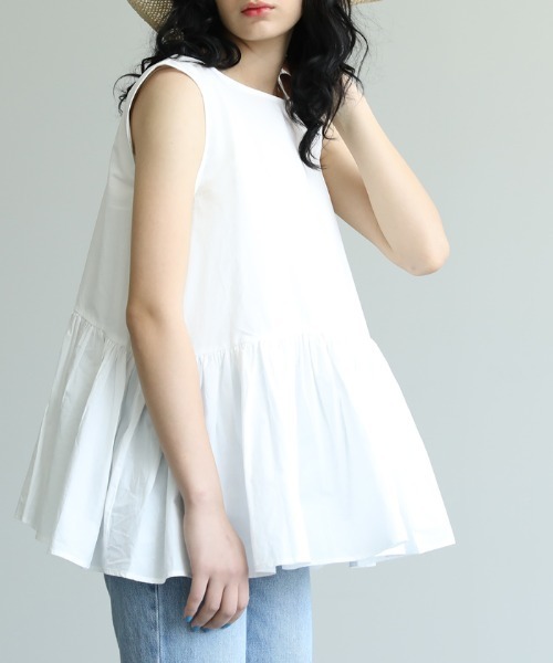 coca（coca）（コカ）の「ふんわりシルエットノースリーブギャザーブラウス（シャツ/ブラウス・レディース・ブラック/ホワイト・ONE SIZE）」の7枚目の写真