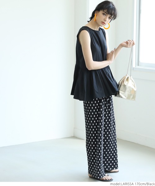 coca（coca）（コカ）の「ふんわりシルエットノースリーブギャザーブラウス（シャツ/ブラウス・レディース・ブラック/ホワイト・ONE SIZE）」の17枚目の写真