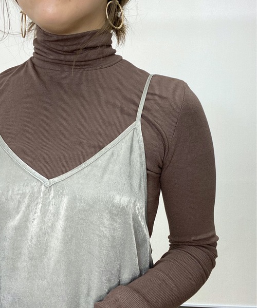 ap retro（アプレトロ）の「ハイネックカットソー【ZOZO限定アイテム】（Tシャツ/カットソー・レディース・ブラック/ベージュ/ブラウン/アイボリー・FREE）」の3枚目の写真
