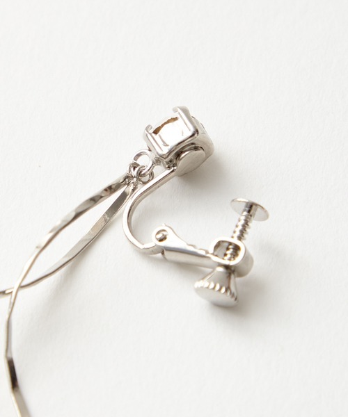 AIMER（エメ）の「パールツイストイヤリング（イヤリング・レディース・ゴールド/シルバー・FREE）」の7枚目の写真