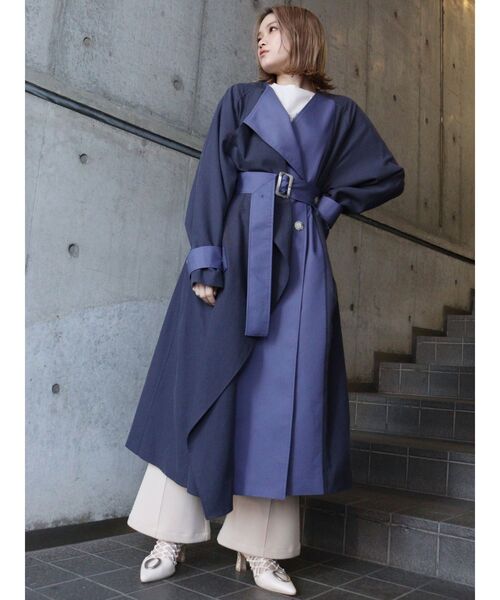 MURUA（ムルーア）の「スイッチカラートレンチコート（トレンチコート・レディース・ネイビー/アイボリー・FREE）」の6枚目の写真