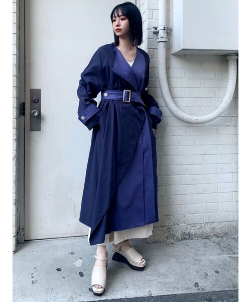 MURUA（ムルーア）の「スイッチカラートレンチコート（トレンチコート・レディース・ネイビー/アイボリー・FREE）」の18枚目の写真