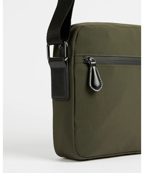 Ted Baker（テッドベーカー）の「MATTEY メッセンジャーバッグ（ショルダーバッグ）」 WEAR