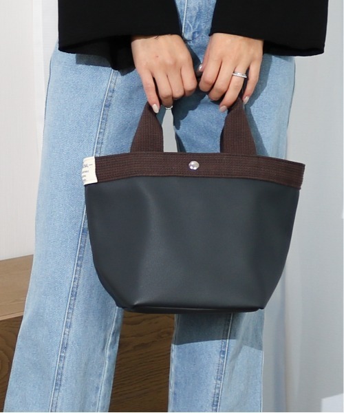 Per sist ence(パーシエンス)の「Per sist ence/パーシエンス ミニトートバッグ(トートバッグ・レディース・ブラック/ネイビー/アイボリー/カモフラージュ/グレー/ブラック系その他/グレー系その他/レオパード/シルバー/ブラウン系その他/チャコールグレー/モカ・FREE)」の9枚目の写真