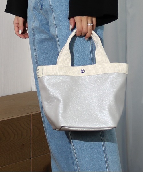 Per sist ence(パーシエンス)の「Per sist ence/パーシエンス ミニトートバッグ(トートバッグ・レディース・ブラック/ネイビー/アイボリー/カモフラージュ/グレー/ブラック系その他/グレー系その他/レオパード/シルバー/ブラウン系その他/チャコールグレー/モカ・FREE)」の10枚目の写真