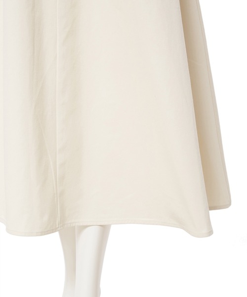 fifth（フィフス）の「深Vネックコットンジャンパースカート（ワンピース・レディース・ホワイト/ネイビー・MEDIUM）」の6枚目の写真