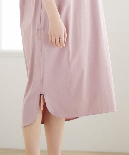 LIPSTAR（リップスター）の「【セット商品】サコッシュ付き撥水ノースリーブワンピース（ワンピース・レディース・ベージュ/ブラック/ピンク・M）」の11枚目の写真